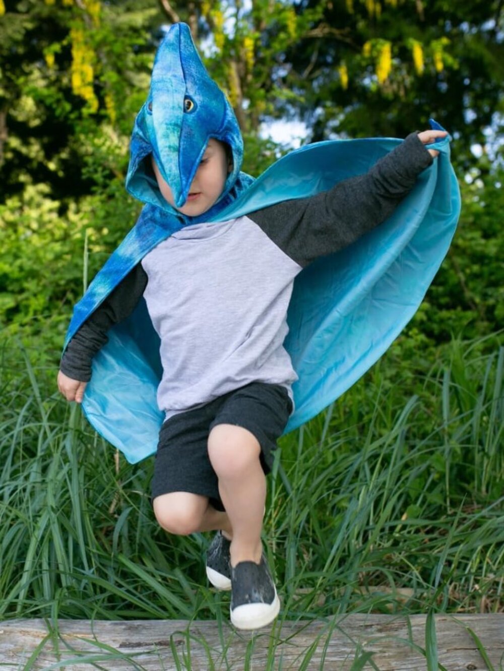 Great Pretenders Blue Cape Dinosaur - Pterodactyl Hooded New w/Tag Size 4-5